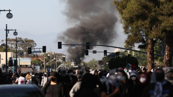 À Los Angeles, de nouveaux affrontements après l&rsquo;annonce du déploiement de la Garde nationale