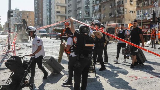 Escalade militaire : 30 missiles iraniens frappent Israël :3 blessés graves, l’hôpital Soroka endommagé, Tel Aviv ciblée