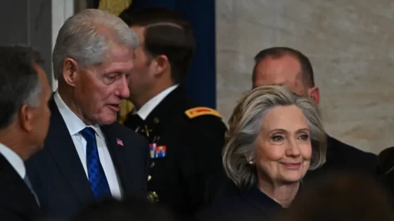 Affaire Epstein : Bill et Hillary Clinton convoqués devant le Congrès américain