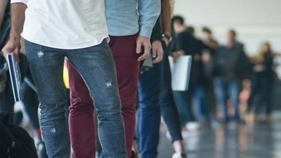 Les lourds obstacles de la jeunesse marocaine révélés par un rapport