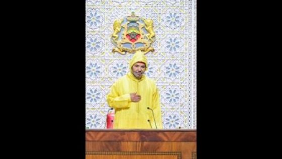 Sa Majesté le Roi exhorte le gouvernement et le Parlement à unir leurs efforts pour défendre les intérêts suprêmes de la Nation et veiller au bien-être des citoyens. »