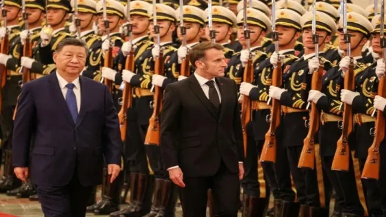 Commerce: Emmanuel Macron exhorte Xi Jinping à Pékin à un rôle plus actif