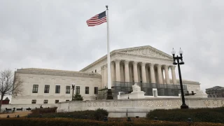 États-Unis : suspension des droits de douane invalidés par la Cour suprême