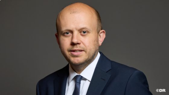 Joe Powell salue l’ascension du Maroc et appelle à concrétiser le partenariat avec le Royaume-Uni