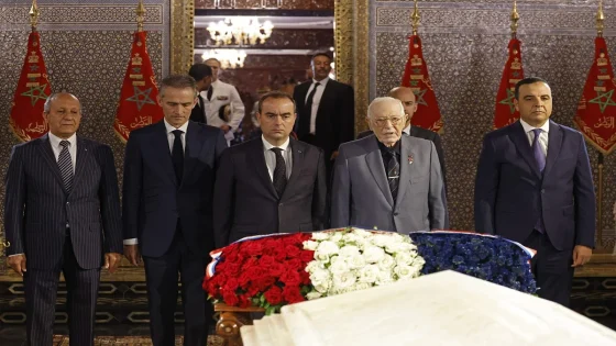 Sébastien Lecornu se recueille au mausolée Mohammed V avant la Réunion de Haut Niveau Maroc-France