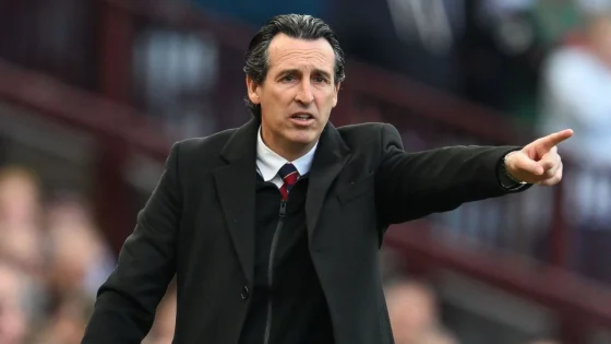 Unai Emery : « Ce n’est pas une bonne relation, c’est une affaire d’argent et de joueurs »