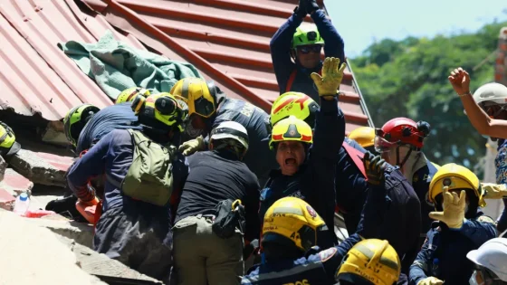 Colombie : 181 morts et des centaines de disparus, les secours à la recherche de survivants
