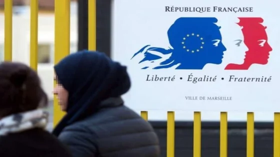 France : le Rassemblement national veut instaurer une amende pour le port du voile
