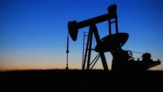 France : les prix des carburants poursuivent leur hausse sous l’effet des tensions pétrolières