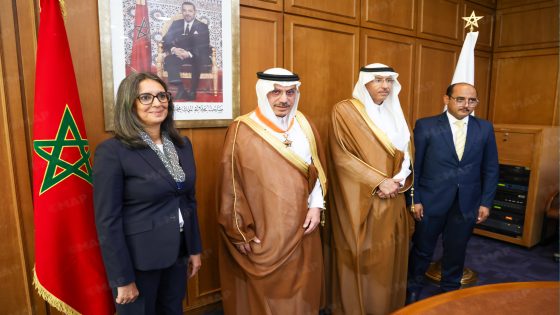 Le président de la Banque islamique de développement décoré du Wissam Alaouite