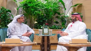 Arabie saoudite et Émirats arabes unis : Mohammed ben Salmane reçoit Mansour ben Zayed à Riyad