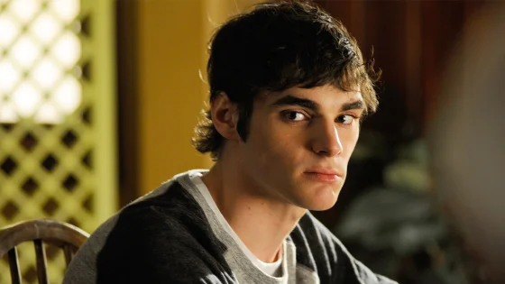 R.J. Mitte, acteur de « Breaking Bad », est décédé à l’âge de 33 ans