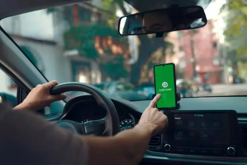 سائقو التطبيقات الذكية: جذب الاستثمارات الأجنبية يوفر آلاف مناصب الشغل