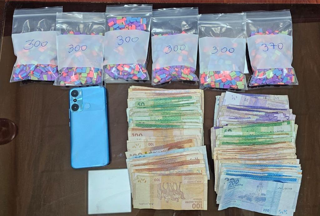 بتنسيق مع “الديستي”.. شرطة فاس تُجهِض عملية ترويج 1870 قرصًا مهلوسًا بمحطة القطار
