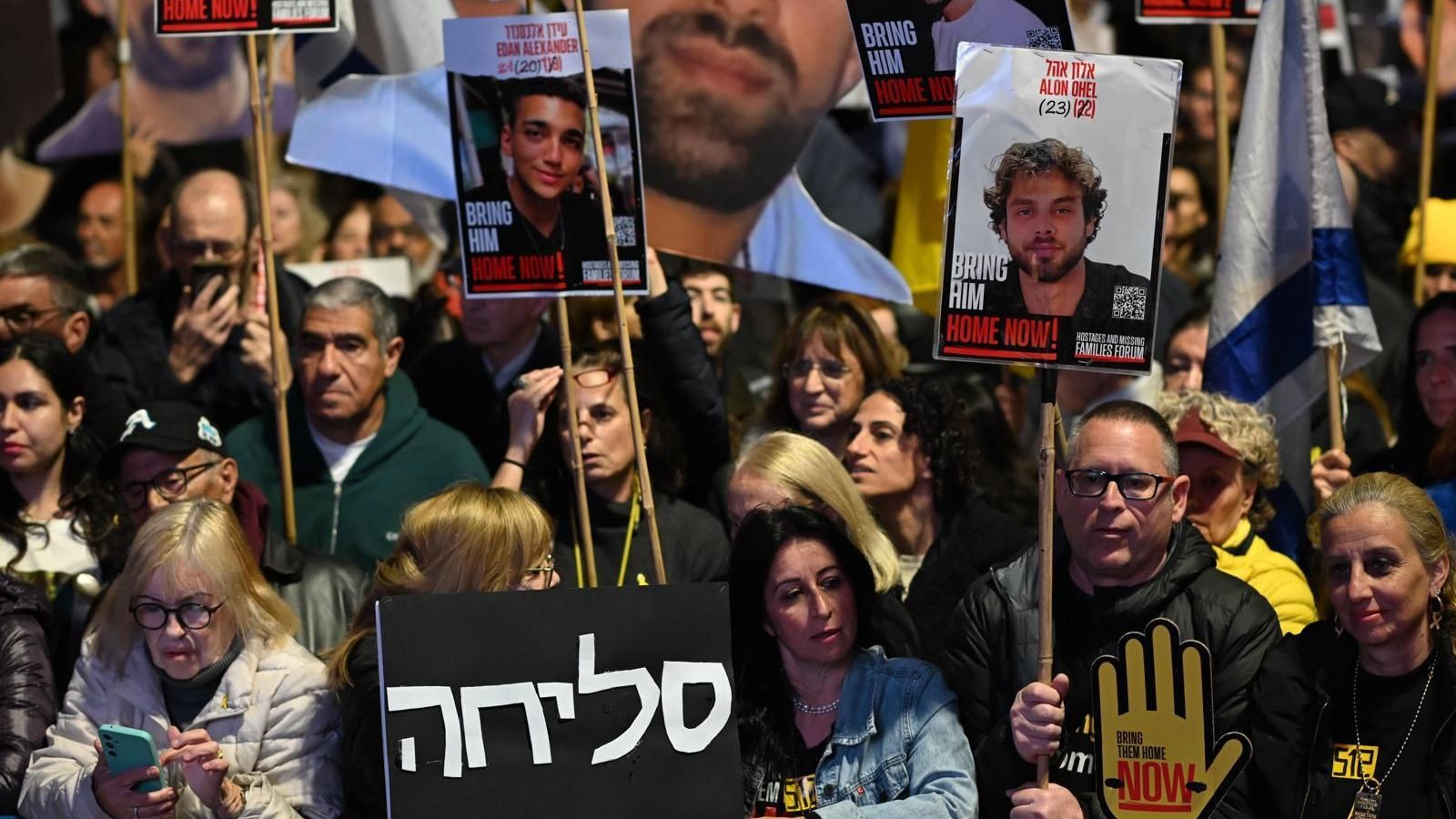 المعارضة الإسرائيلية تضغط: على نتنياهو قبول خطة ويتكوف فوراً لإنهاء الحرب