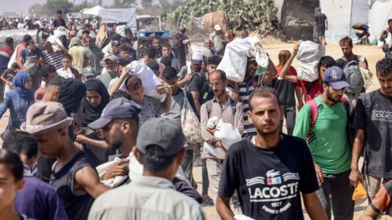 فرنسا تستعد لإسقاط 40 طناً من المساعدات فوق غزة بدءاً من يوم الجمعة