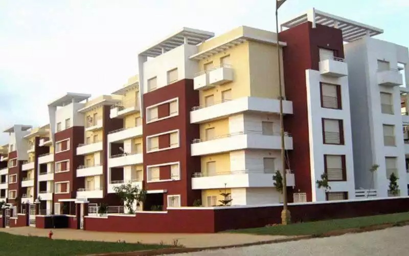 العقار في المغرب: قطاع يواجه أزمة خانقة رغم آمال الانتعاش