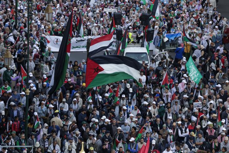 شوارع العاصمة المغربيةالرباط يوم الأحد :حشود غفيرة بالرباط دعماً لغزة