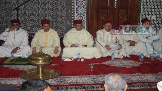 تسليم هبة ملكية لشرفاء زاوية مولاي علي شقور بشفشاون