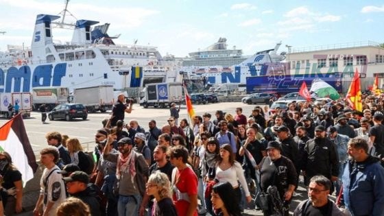 إسرائيل ترحل 4 إيطاليين من نشطاء “أسطول الصمود