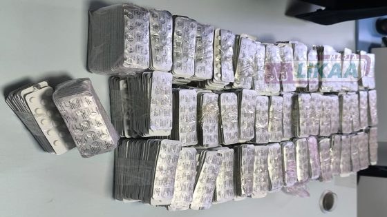 حجز 30 ألف قرص مخدر بحوزة مسافر بمعبر باب سبتة المحتلة