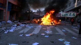 النيابة العامة بالحسيمة تفتح تحقيقاً في واقعة إحراق شخص بالشارع العام