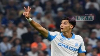 اعتداء على الدولي المغربي نايف أكرد داخل مطار مرسيليا