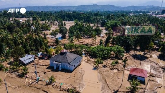 حصيلة ثقيلة لفيضانات سومطرة: مئات القتلى وآلاف المفقودين