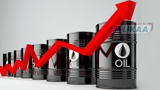 تراجع طفيف في أسعار النفط مع إغلاقها قرب أعلى مستوياتها في ستة أشهر