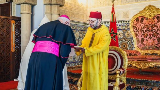 الملك محمد السادس استقبل اليوم بالقصر الملكي بالرباط سفراء أجانب قدموا أوراق اعتمادهم