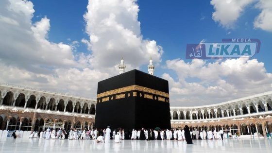 وزارة الحج والعمرة السعودية توقف التعاقد مع 1800 وكالة عمرة خارجية مؤقتًا