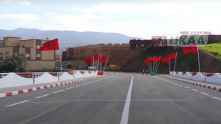 نزار بركة يطلق مشاريع طرقية جديدة بإقليم خنيفرة لتعزيز البنية التحتية وفك العزلة عن العالم القروي