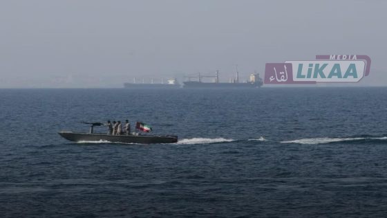 إطلاق نار يستهدف سفينة شحن قرب السواحل الإيرانية وسط تصاعد التوتر البحري