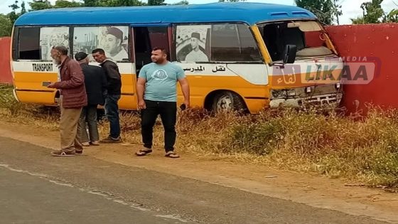 حادثة سير خطيرة لسيارة للنقل المدرسي تكشف اختلالات مقلقة بقطاع النقل المدرسي بالسوالم الطريفية