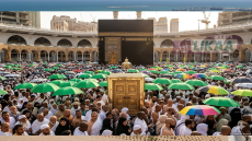 طواف الوداع يختتم مناسك الحج للمتعجلين وسط تنظيم محكم بالحرم المكي