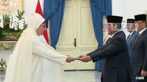 سفير جلالة الملك في إندونيسيا يقدم أوراق اعتماده للرئيس برابوو سوبيانتو