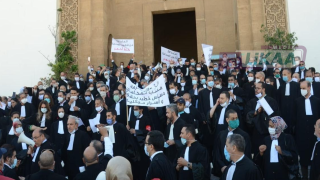 جمعية هيئات المحامين بالمغرب تعلن توقفاً إنذارياً لمدة أسبوع احتجاجاً على تصريحات وزير العدل