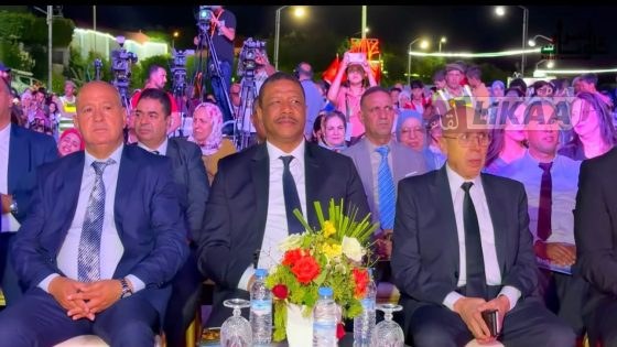 عامل إقليم تاونات يترأس فعاليات الدورة الرابعة عشرة  للمهرجان الوطني لفنون العيطة الجبلية ويكرم رواد هذا الفن