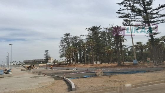 استمرار أشغال تهيئة كورنيش الجديدة وحديقة محمد الخامس يطرح تساؤلات في ذروة الموسم الصيفي