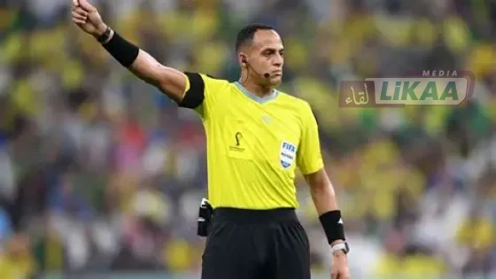 الحكم الأمريكي إسماعيل الفتح يقود قمة إنجلترا والأرجنتين في نصف نهائي المونديال