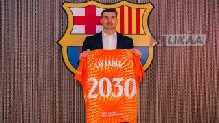 برشلونة يضم الحارس الكرواتي دومينيك ليفاكوفيتش حتى 2030