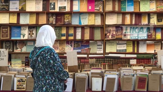 الكاتبة المغربية سميرة العياشي تنافس على جائزة الأدب العربي بباريس