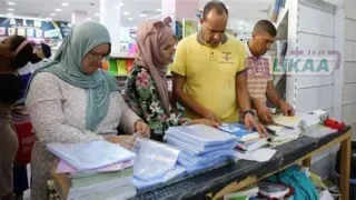 الأسر التونسية تواجه ارتفاع كلفة العودة المدرسية وتراجع القدرة الشرائية