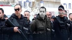 ترقية استثنائية لحارس الأمن حمزة الزعام تقديراً لتضحياته بإمزورن