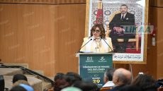 من مدرجات الجامعة إلى عيادات الغد.. كلية طب الأسنان بالرباط تحتفي بتخرج 157 طبيباً وتؤكد أولوية الكفاءة وأخلاقيات المهنة