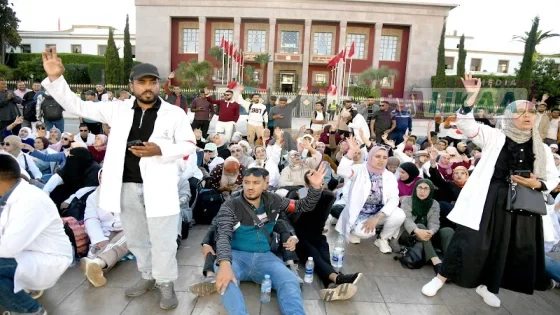 أجور هزيلة وهشاشة مهنية.. حقوقيون يساندون مطالب شغيلة التعليم الأول