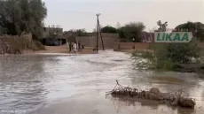 السيول تقطع الطريق بين زاكورة وتنغير.. وادي النقوب يعطل حركة السير